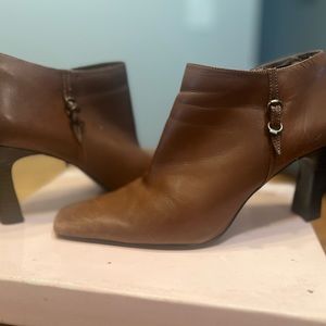 cute and stylish Bandolino brown leather booties, hardly ever worn 3 inch heel